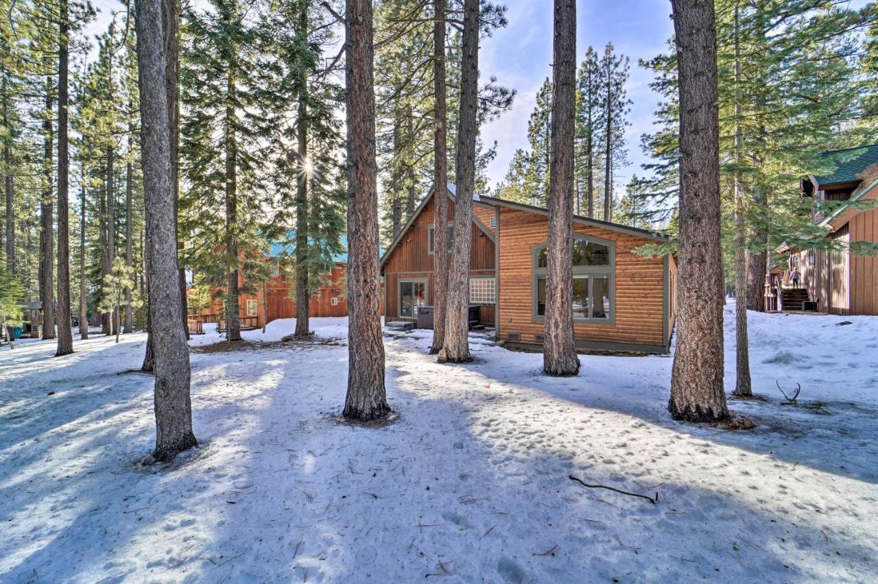 Tahoe Donner Area Home With Private Hot Tub! Truckee Kültér fotó